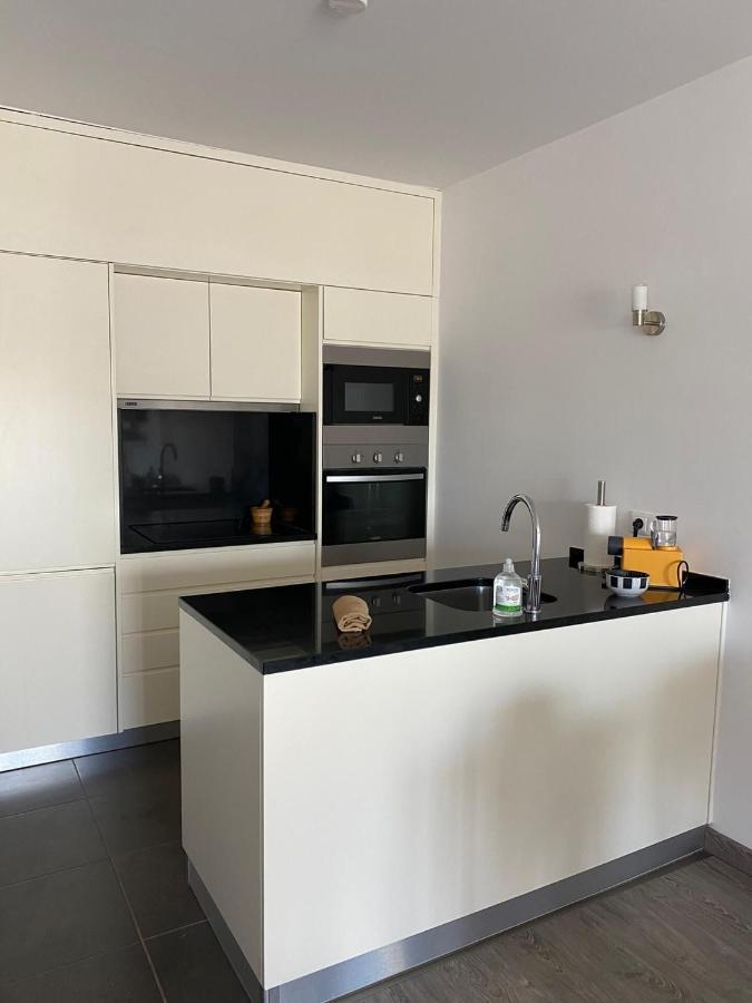 Deluxe Apartment In Albufeira Old Town, 200M Walk To Beach, Pool Parking Buitenkant foto