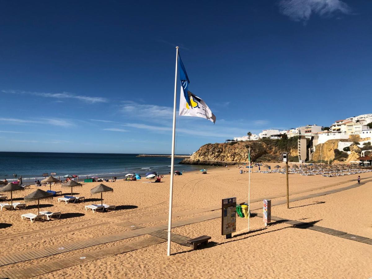 Deluxe Apartment In Albufeira Old Town, 200M Walk To Beach, Pool Parking Buitenkant foto