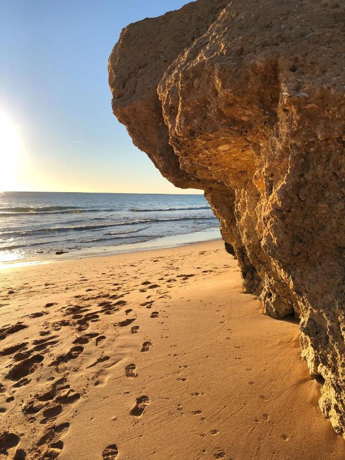 Deluxe Apartment In Albufeira Old Town, 200M Walk To Beach, Pool Parking Buitenkant foto